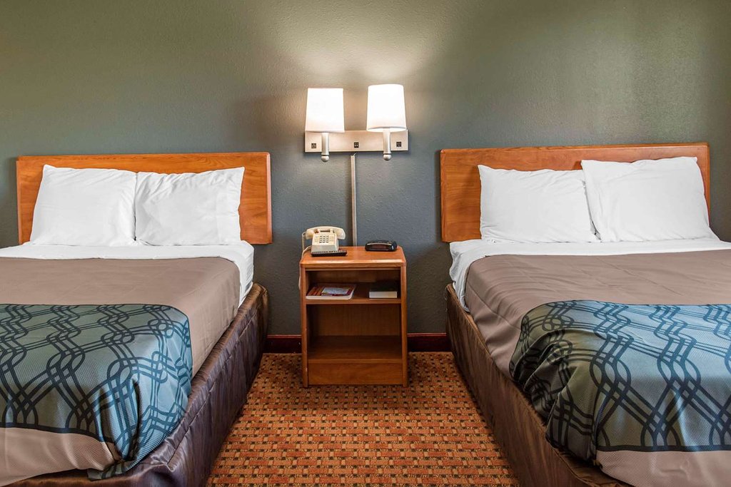 Travelers Lodge & Suites Photo - Travelers Lodge & Suites in Gaylord
